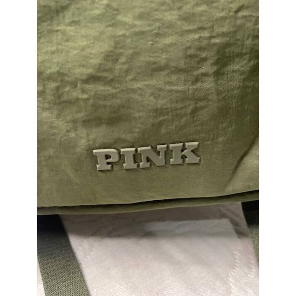 Victoria’s Secret PINK Quilted Puffer Backpack – New with Tags - Picture 2 of 5
